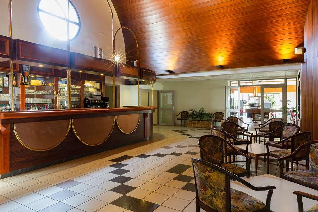 The Originals City, Logis D'Elbee, Cholet Nord Beaupreau-en-Mauges Restoran gambar